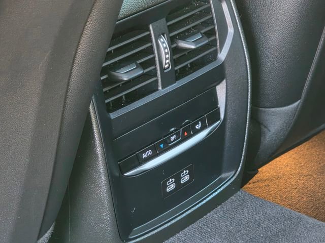 Used 2024 BMW 330e RWD image 19