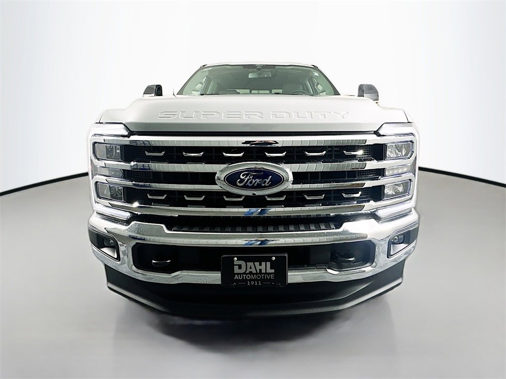 New 2026 Ford F350 Lariat image 2