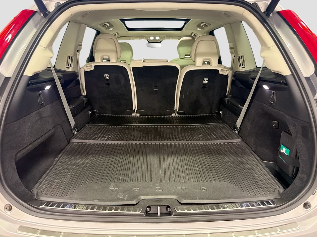 Used 2024 Volvo XC90 B6 Plus w/ Protection Package Premier AWD/4WD image 27