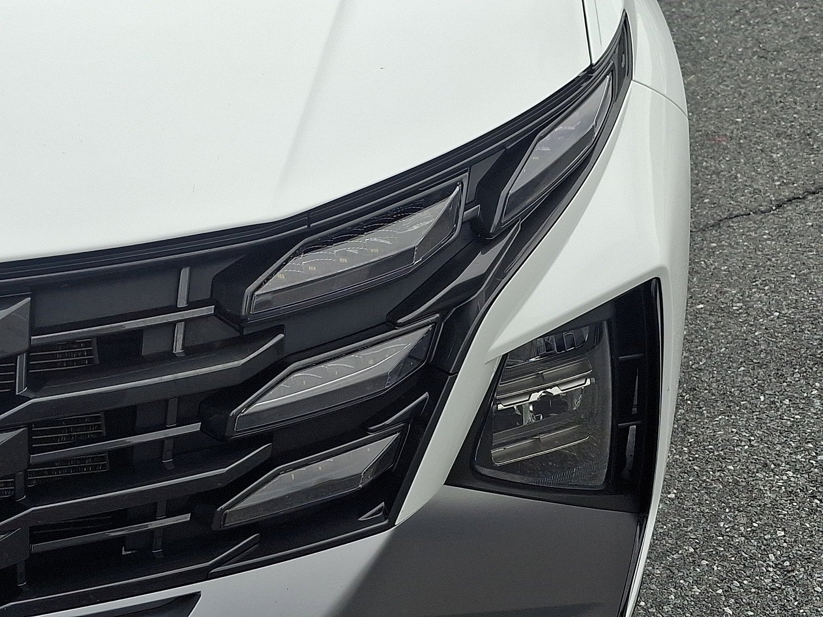 Certified 2025 Hyundai Tucson SEL AWD/4WD image 10