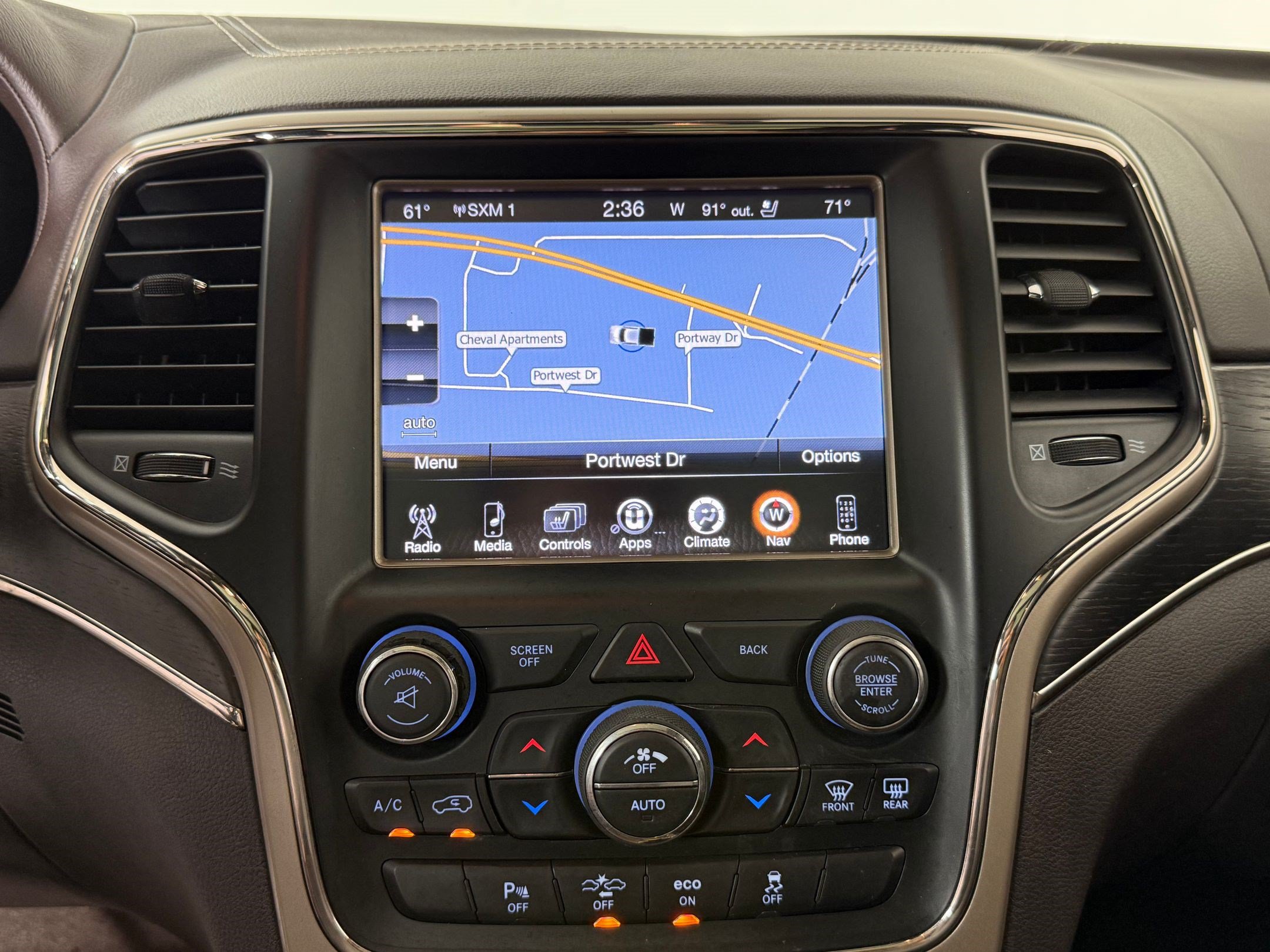 Used 2014 Jeep Grand Cherokee Summit RWD image 23