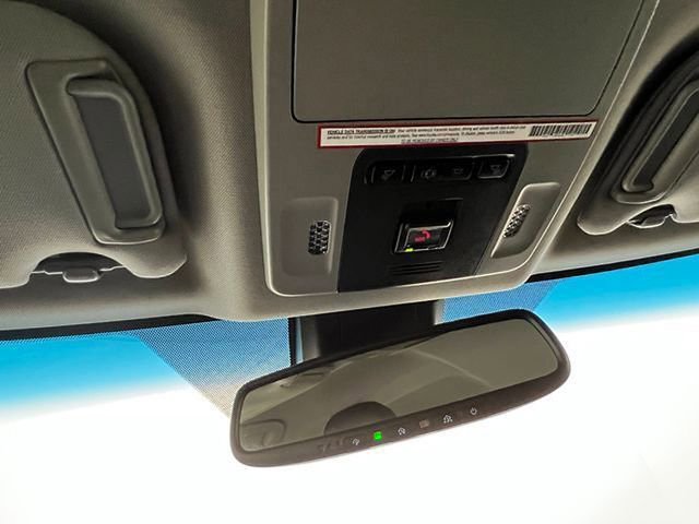 Used 2020 Toyota Camry XLE FWD image 23