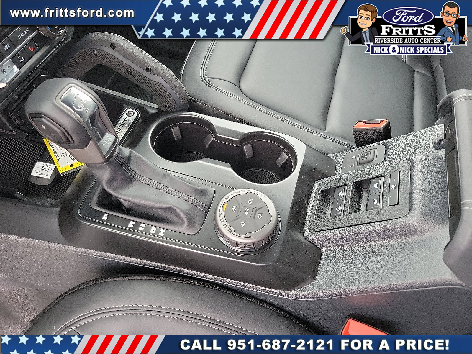 New 2025 Ford Bronco Badlands image 9