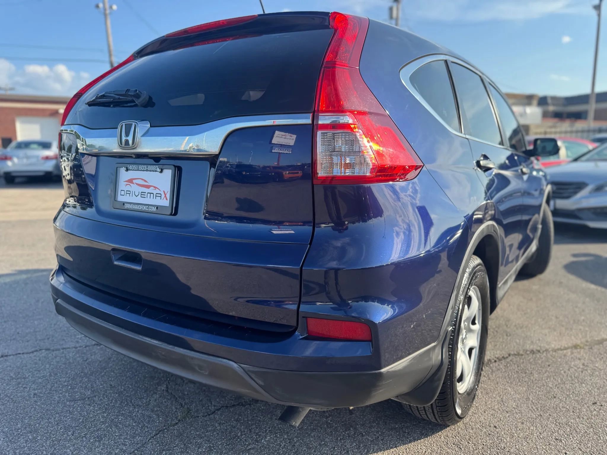 Used 2015 Honda CR-V LX image 47