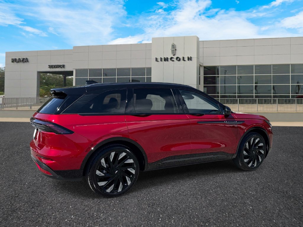 New 2026 Lincoln Nautilus Reserve w/ Jet Appearance Package AWD/4WD image 3