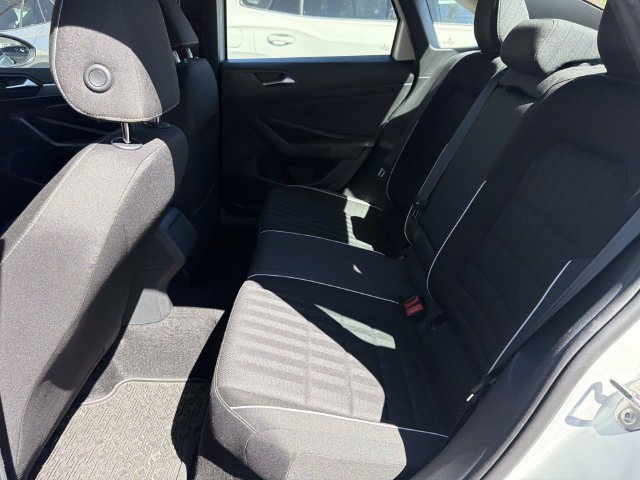 Certified 2024 Volkswagen Jetta Sport FWD image 13