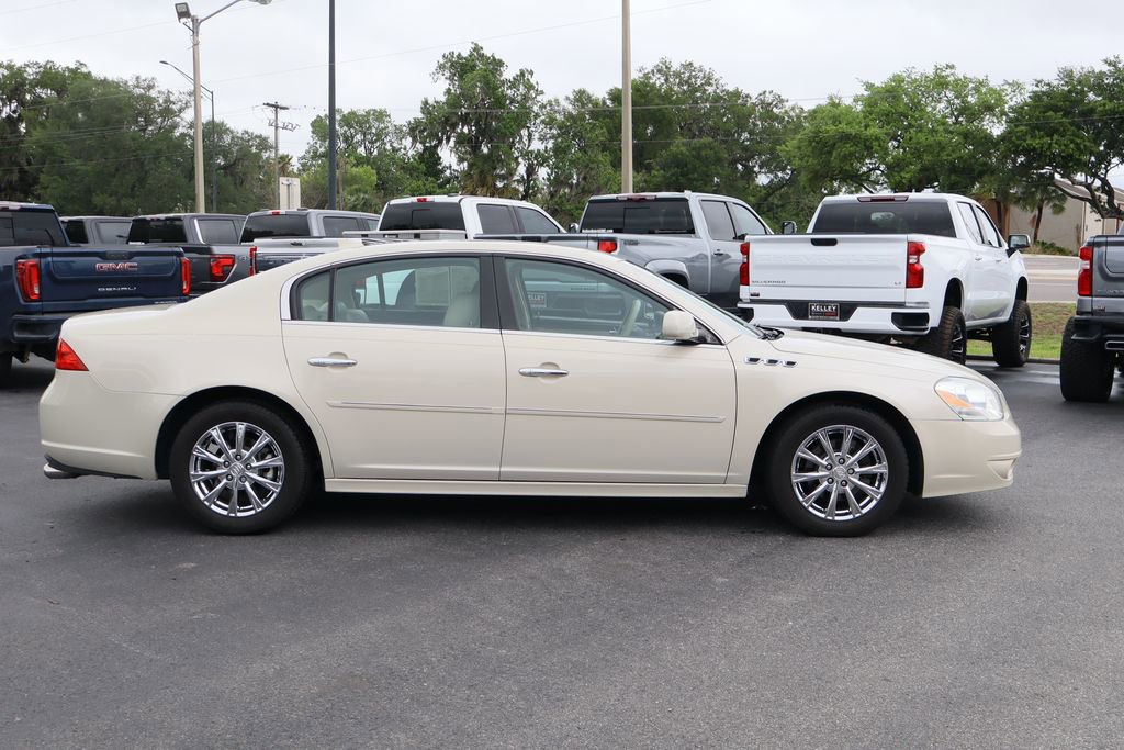 Used 2011 Buick Lucerne CXL image 9