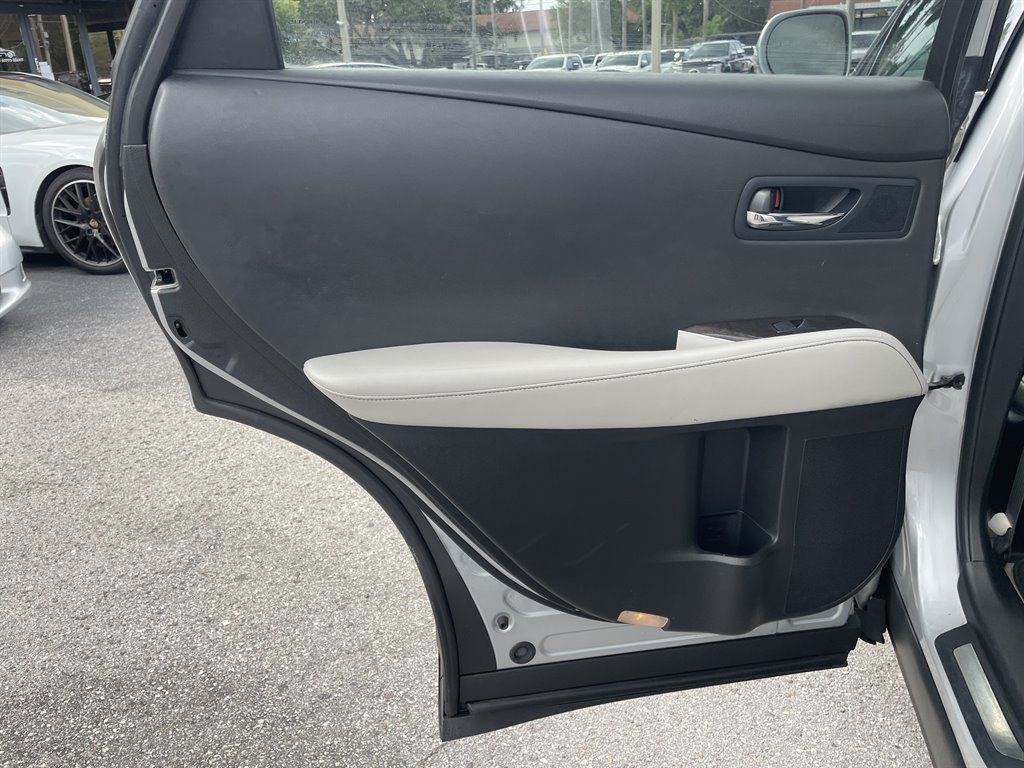 Used 2013 Lexus RX 350 AWD w/ Navigation Pkg image 35