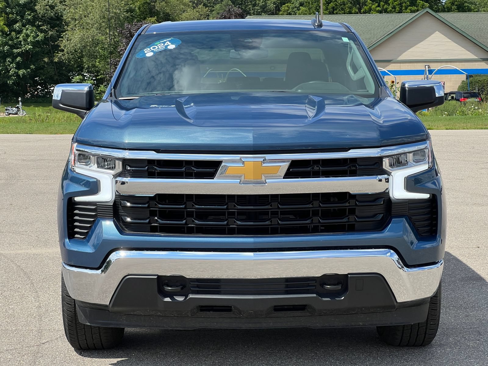 Certified 2024 Chevrolet Silverado 1500 LT AWD/4WD image 40