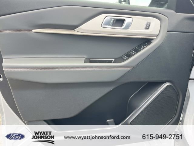New 2026 Ford Explorer Active image 22