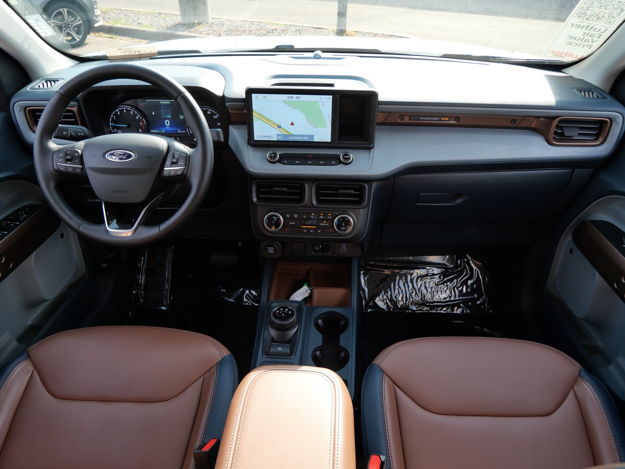 Certified 2024 Ford Maverick Lariat w/ 4K Tow Package AWD/4WD image 10