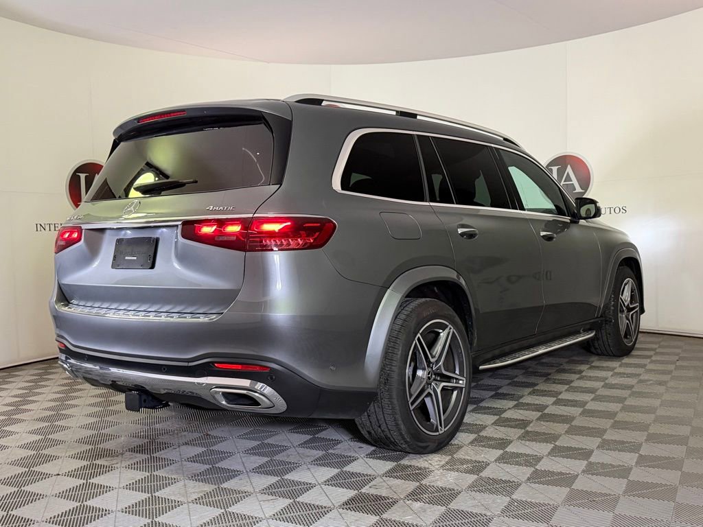 Used 2025 Mercedes-Benz GLS 450 4MATIC image 6
