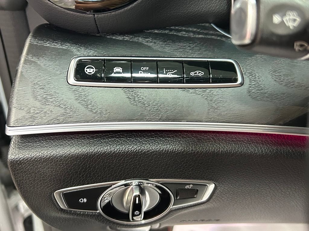 Used 2019 Mercedes-Benz E 53 AMG 4MATIC Cabriolet image 12