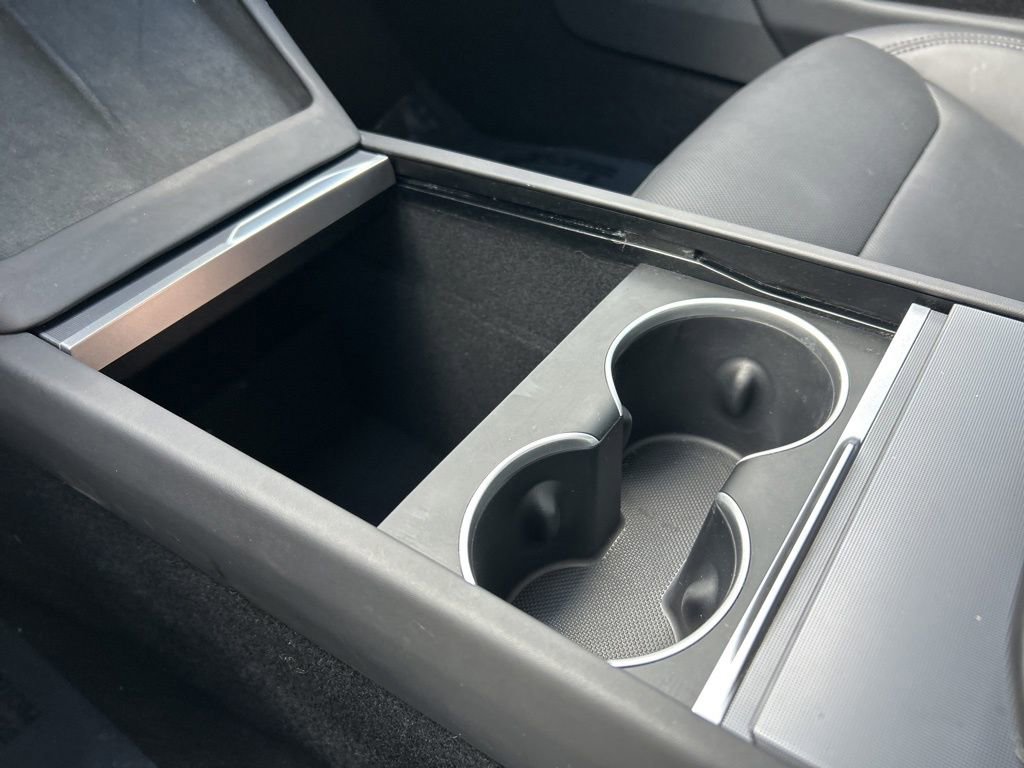 Used 2024 Tesla Model 3 Standard Range image 30