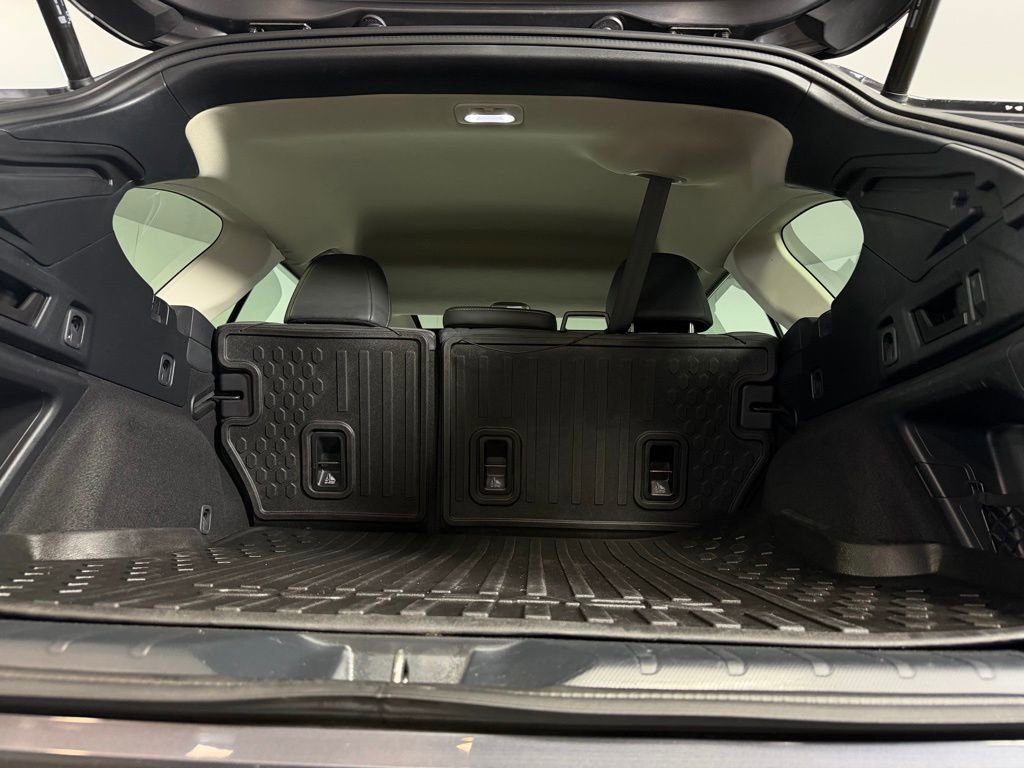 Used 2023 Subaru Outback Onyx Edition image 31