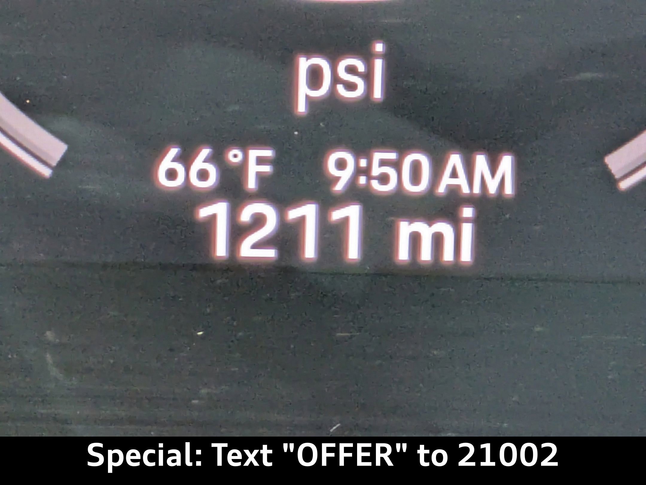 Used 2025 Porsche Cayenne image 38