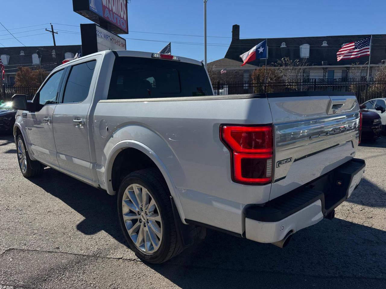 Used 2019 Ford F150 Limited w/ Trailer Tow Package image 5