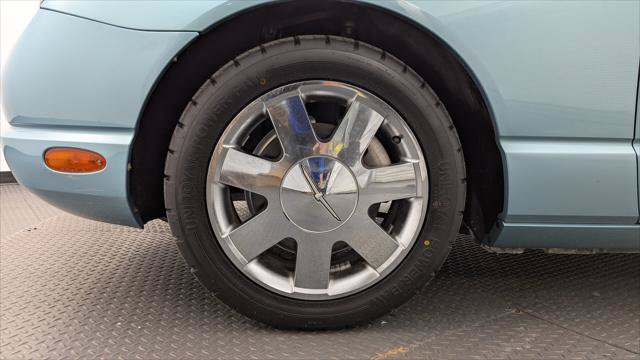 Used 2002 Ford Thunderbird RWD image 22
