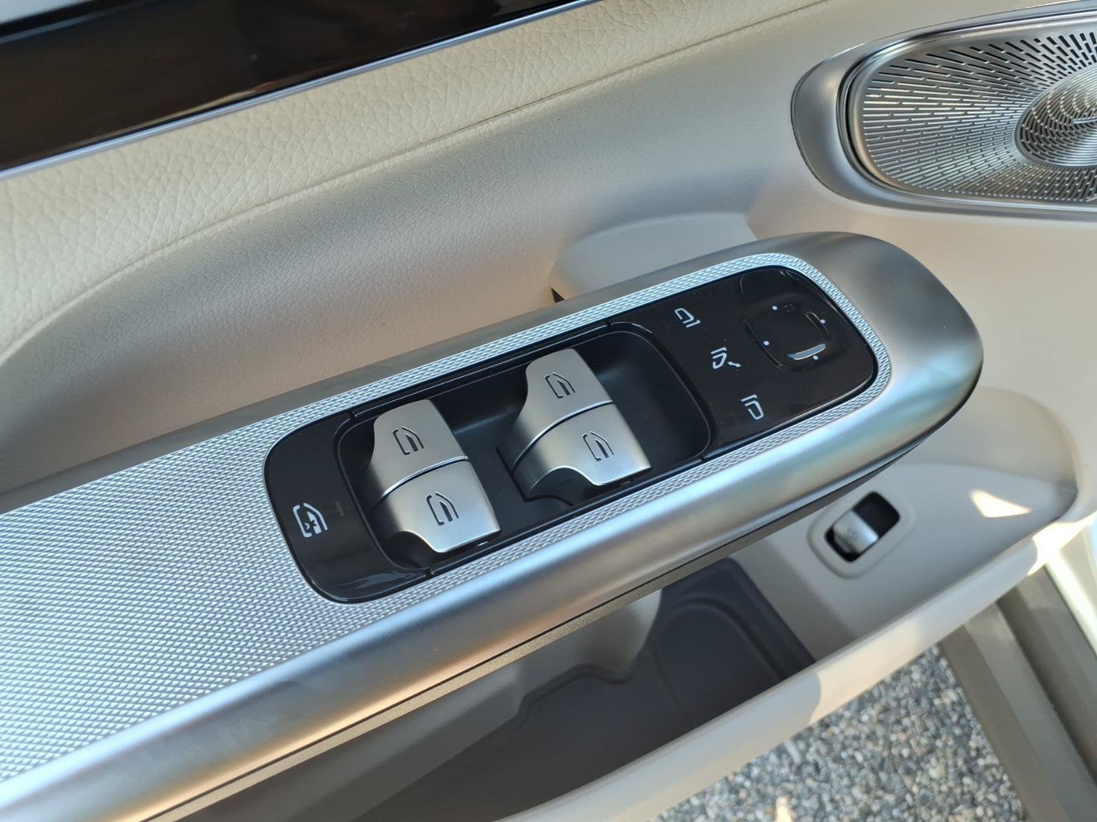 New 2026 Mercedes-Benz GLC 300 4MATIC image 22