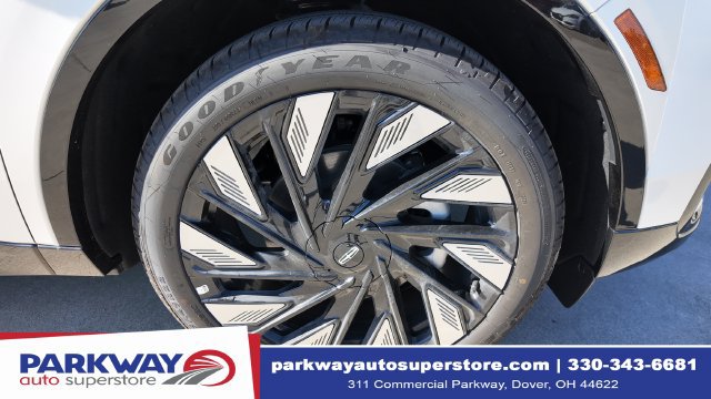 New 2026 Lincoln Nautilus Reserve AWD/4WD image 10