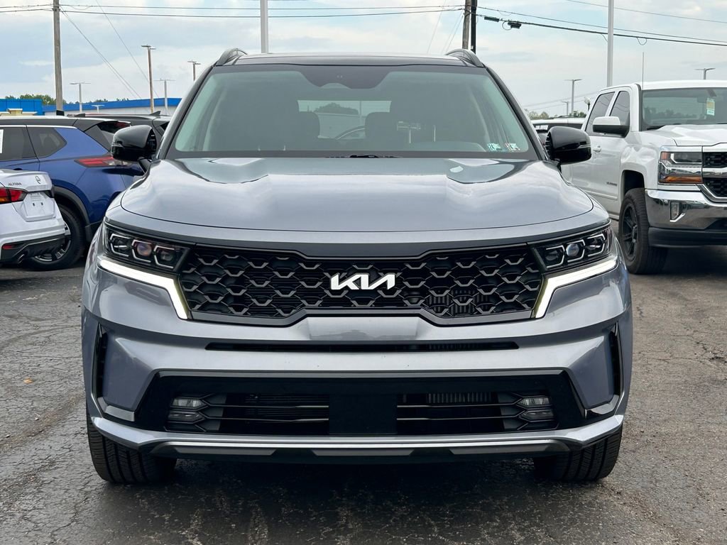 Used 2023 Kia Sorento SX AWD/4WD image 2