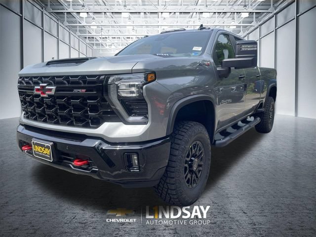 New 2026 Chevrolet Silverado 2500 ZR2 AWD/4WD image 4