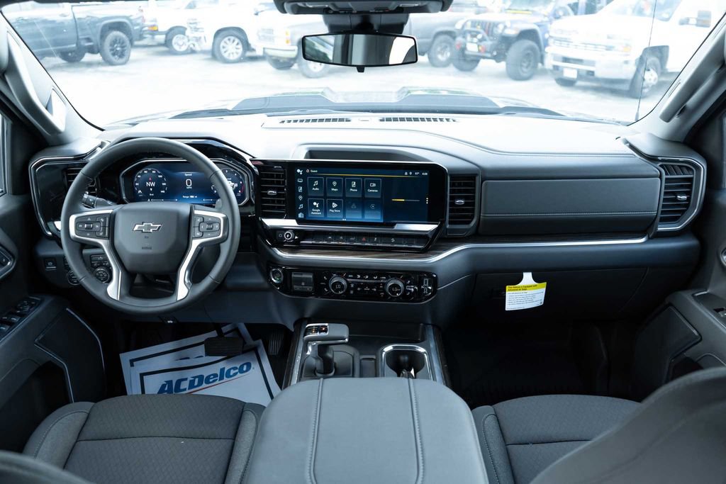 New 2026 Chevrolet Silverado 1500 LT Trail Boss AWD/4WD image 16