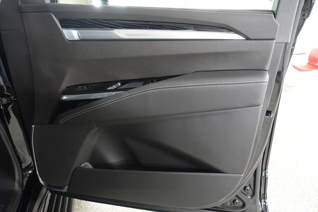 New 2026 Cadillac Escalade ESV Sport AWD/4WD image 30