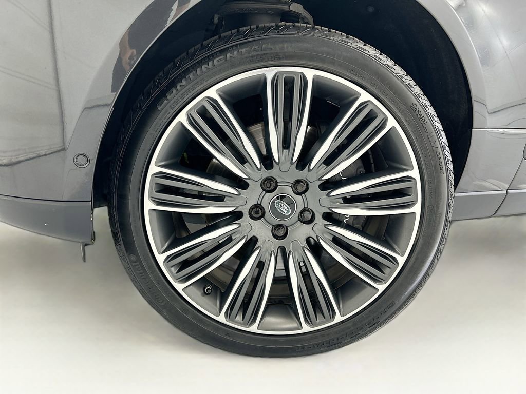 Used 2021 Land Rover Range Rover Long Wheelbase Autobiography image 29