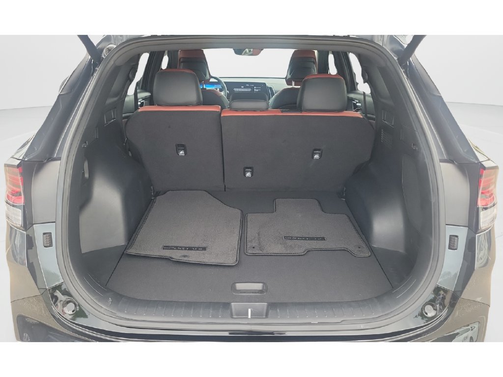 Used 2025 Kia Sportage SX FWD image 9