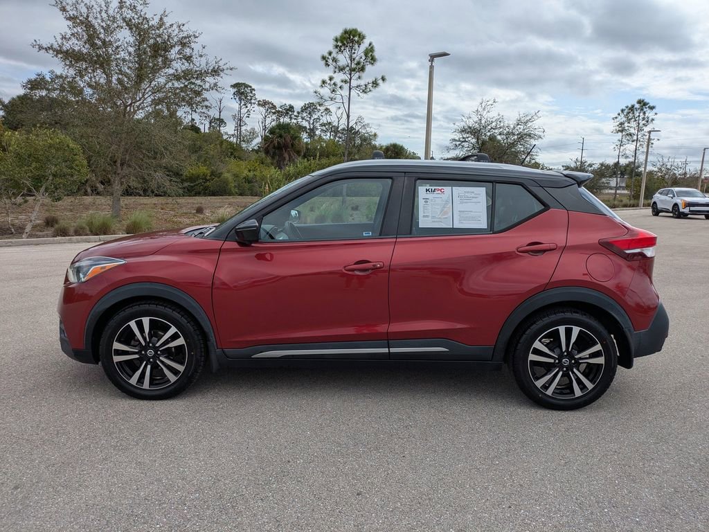 Used 2019 Nissan Kicks SR w/ SR Premium Package image 8