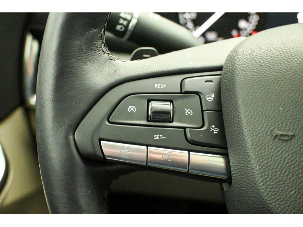 Certified 2022 Cadillac XT4 Premium Luxury w/ Enhanced Visibility Package AWD/4WD image 41
