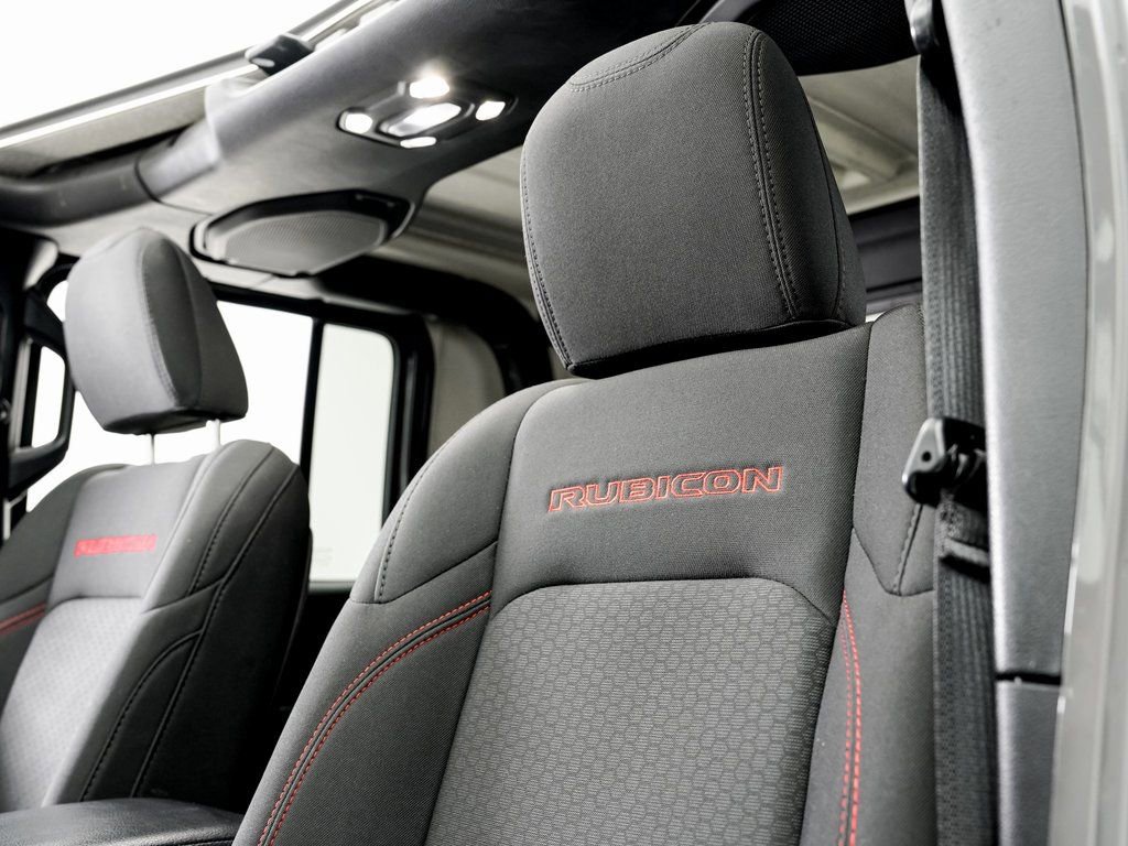 Used 2020 Jeep Gladiator Rubicon image 10