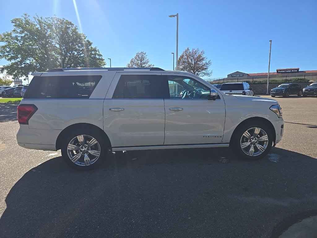 Used 2024 Ford Expedition Max Platinum AWD/4WD image 6