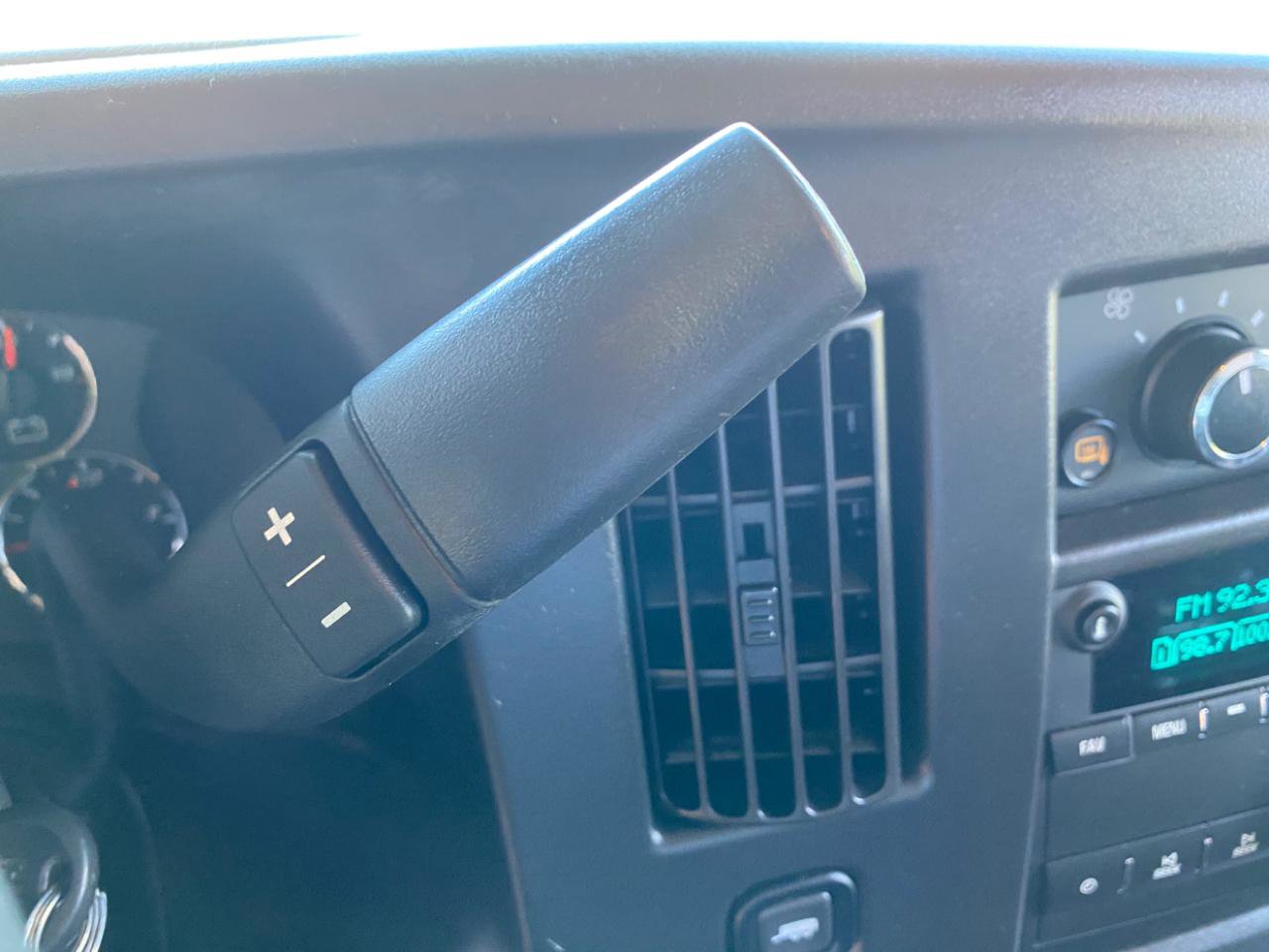 Used 2021 Chevrolet Express 2500 RWD image 49