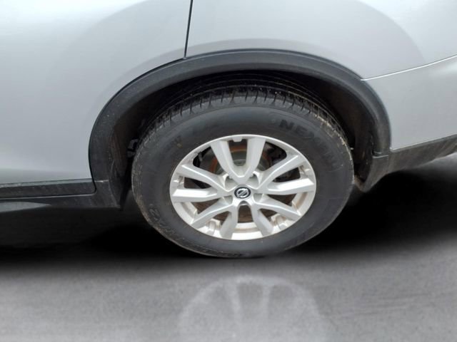 Used 2019 Nissan Rogue SV image 21
