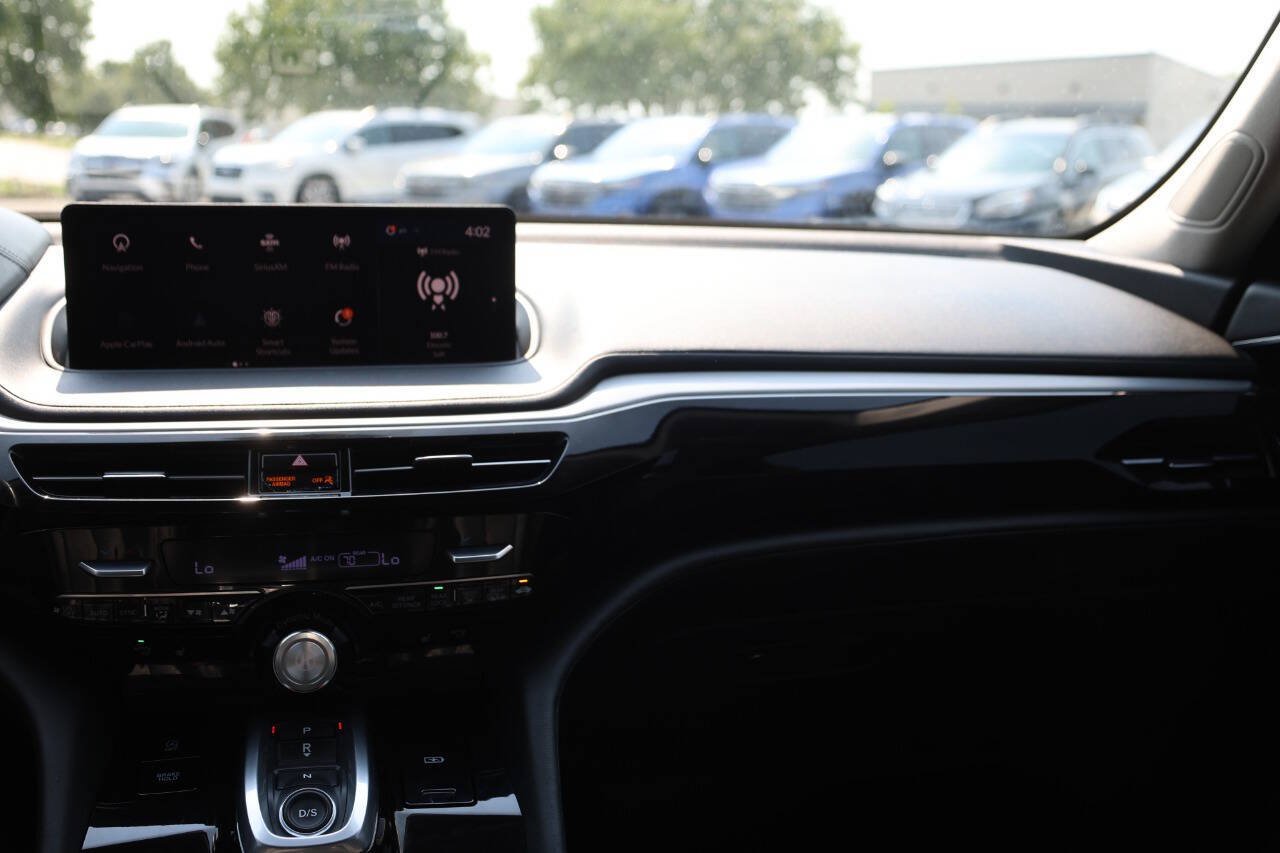 Used 2024 Acura MDX w/ Technology Package FWD image 24
