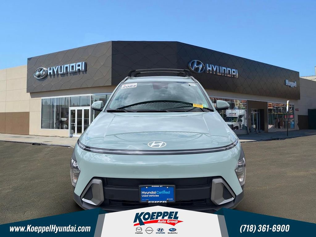 Certified 2024 Hyundai Kona SEL w/ Convenience Package image 2