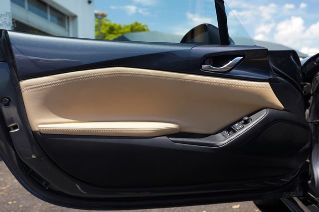 Used 2017 MAZDA MX-5 Miata Grand Touring RWD image 28