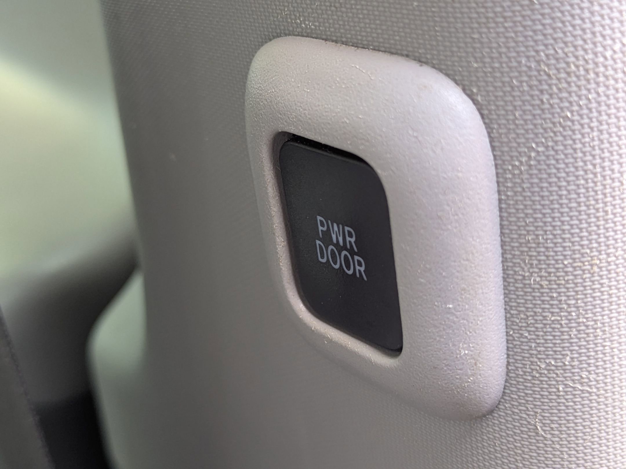 Used 2017 Toyota Sienna XLE Premium FWD image 35