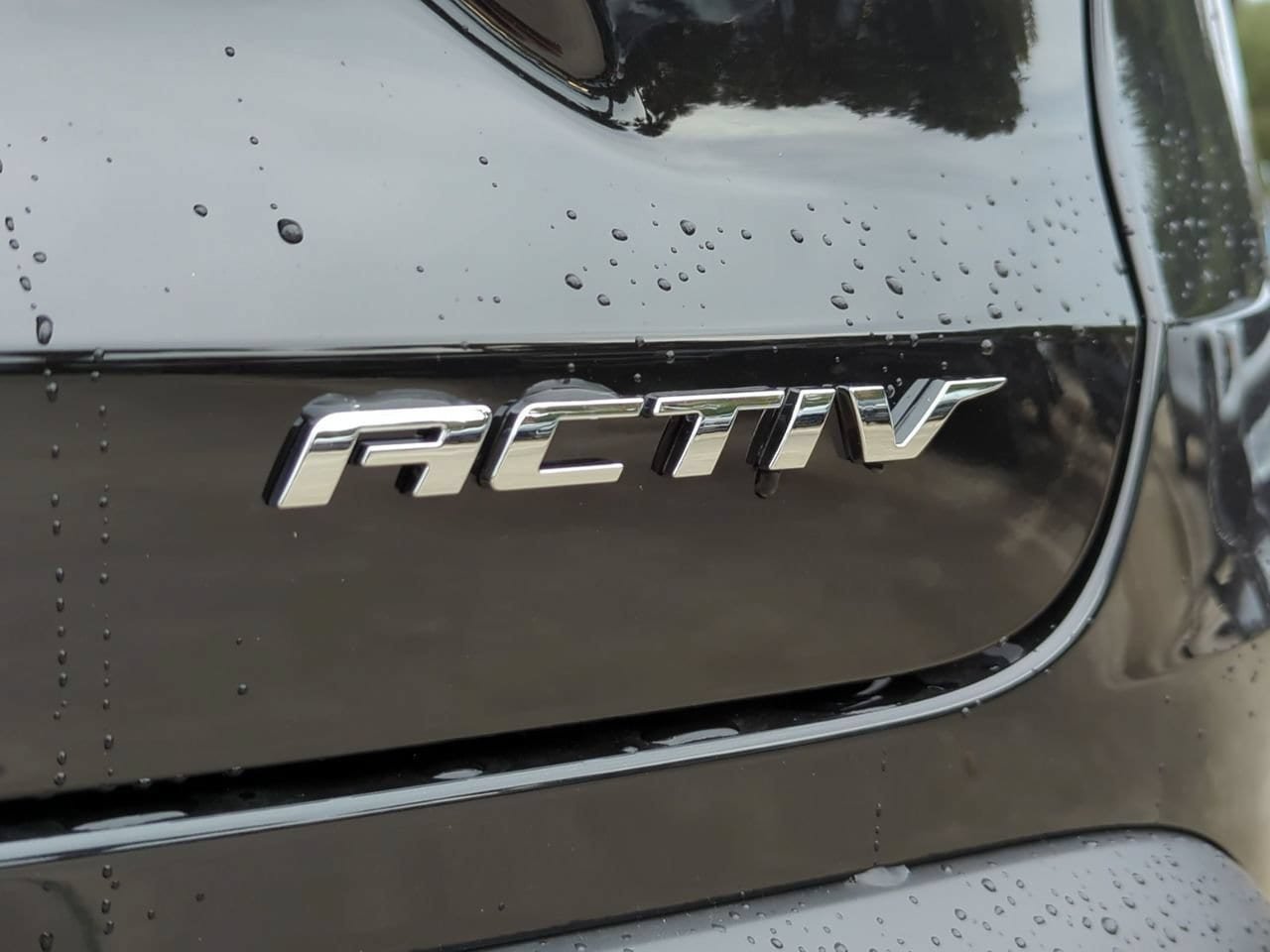New 2026 Chevrolet Trax ACTIV w/ Sunroof Package FWD image 6