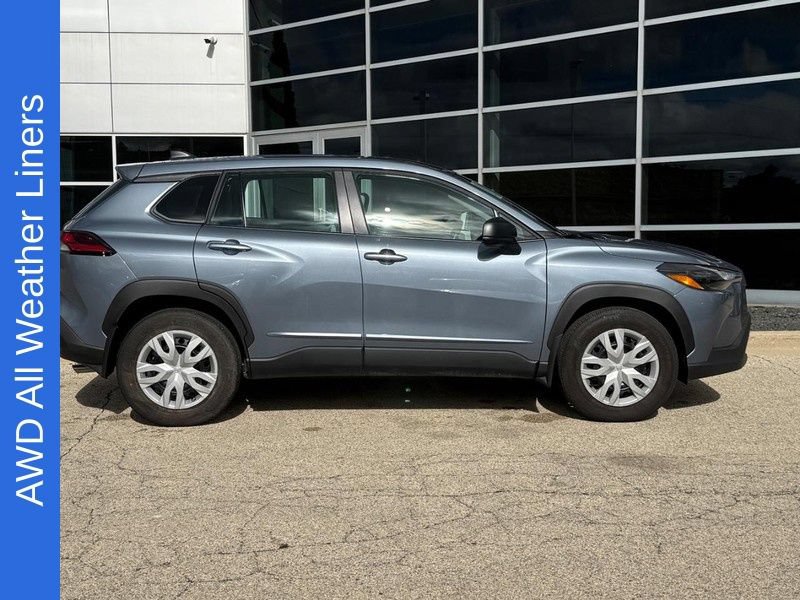 Used 2026 Toyota Corolla Cross L AWD/4WD video 2