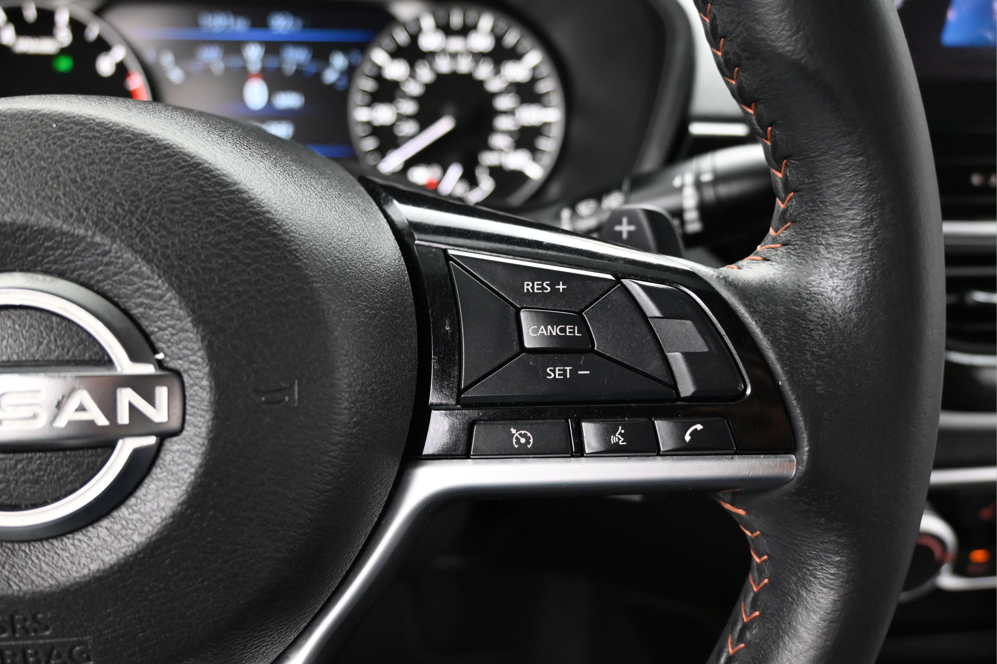 Used 2024 Nissan Altima 2.5 SR w/ SR Premium Package FWD image 15