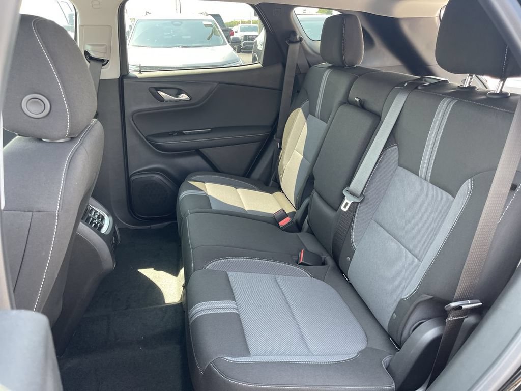 New 2026 Chevrolet Blazer LT w/ Convenience Package FWD image 21