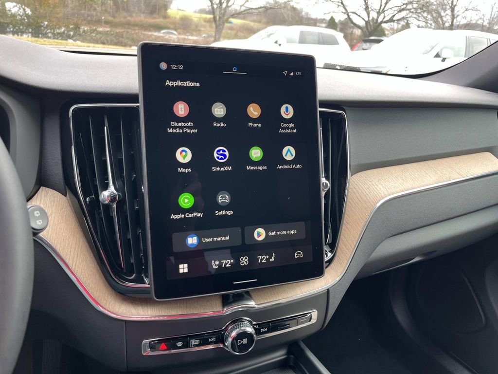 New 2026 Volvo XC60 B5 Core w/ Climate Package image 28