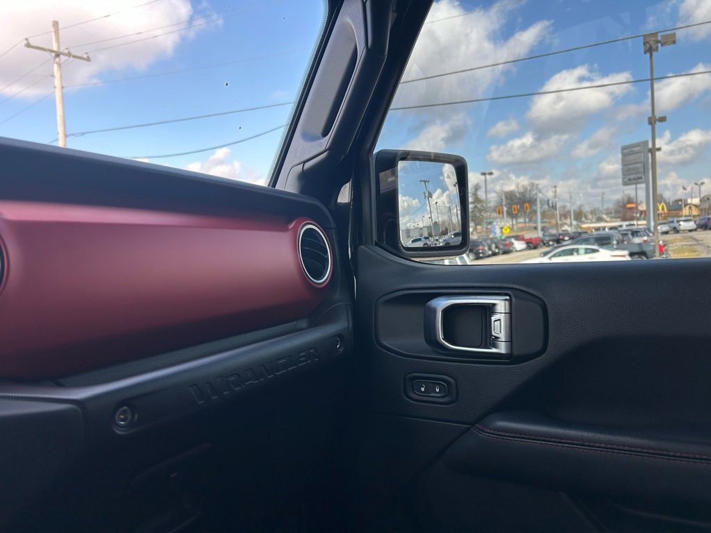 Used 2018 Jeep Wrangler Unlimited Rubicon image 23