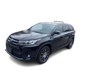 Used 2018 Toyota Highlander SE