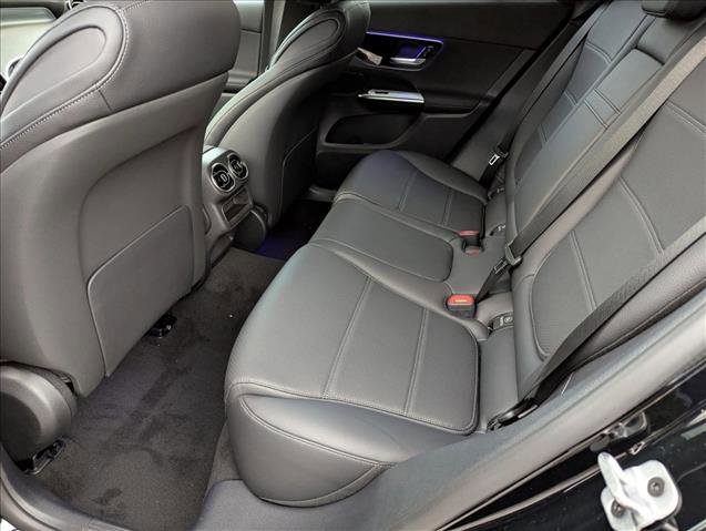 Certified 2025 Mercedes-Benz GLC 300 image 13