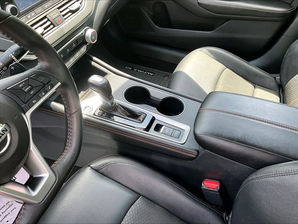 Used 2022 Nissan Altima 2.5 SR AWD/4WD image 14