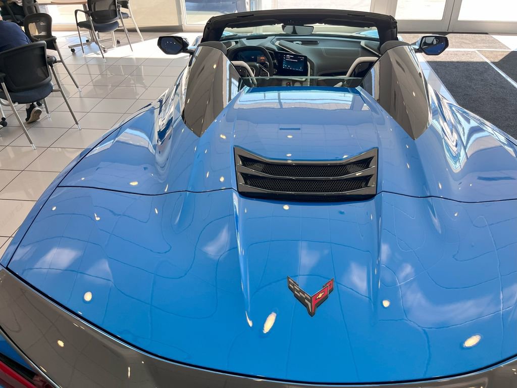 Used 2024 Chevrolet Corvette Z06 w/ Battery Protection Package image 10
